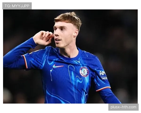 帕尔默在比赛中展现出极强稳定性，持续引领赛事风向