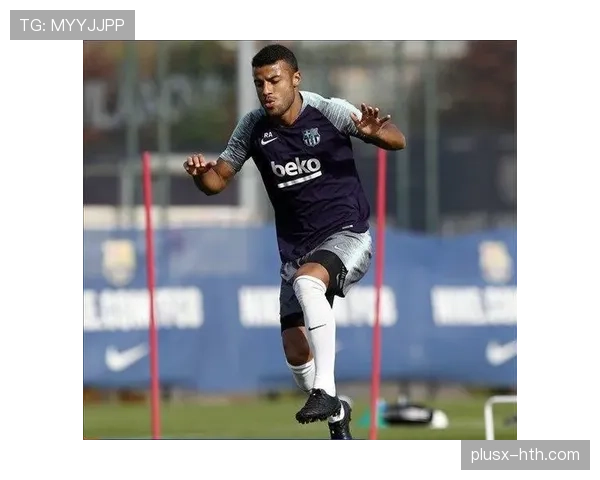 拉菲尼亚 vs 马赫雷斯:技术流边锋的突破效率与进攻参与度对比 拉菲尼亚 vs 马赫雷斯:技术流边锋的突破效率与进攻参与度对比